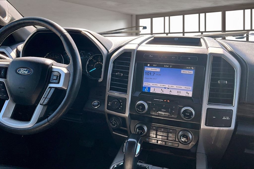 Used 2019 Ford F150 Lariat w/ Equipment Group 502A Luxury AWD/4WD image 7