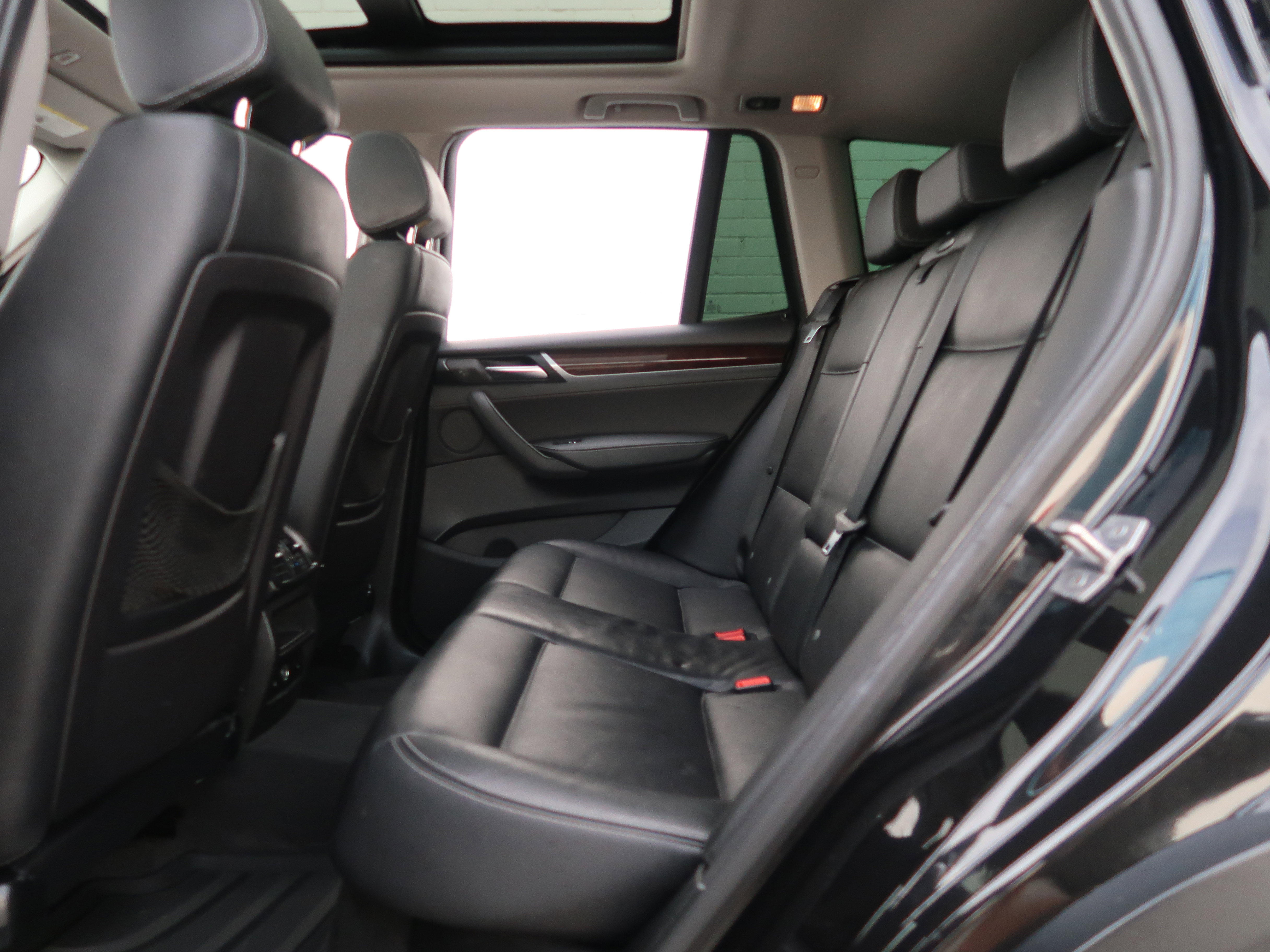 Used 2016 BMW X3 xDrive28d image 36