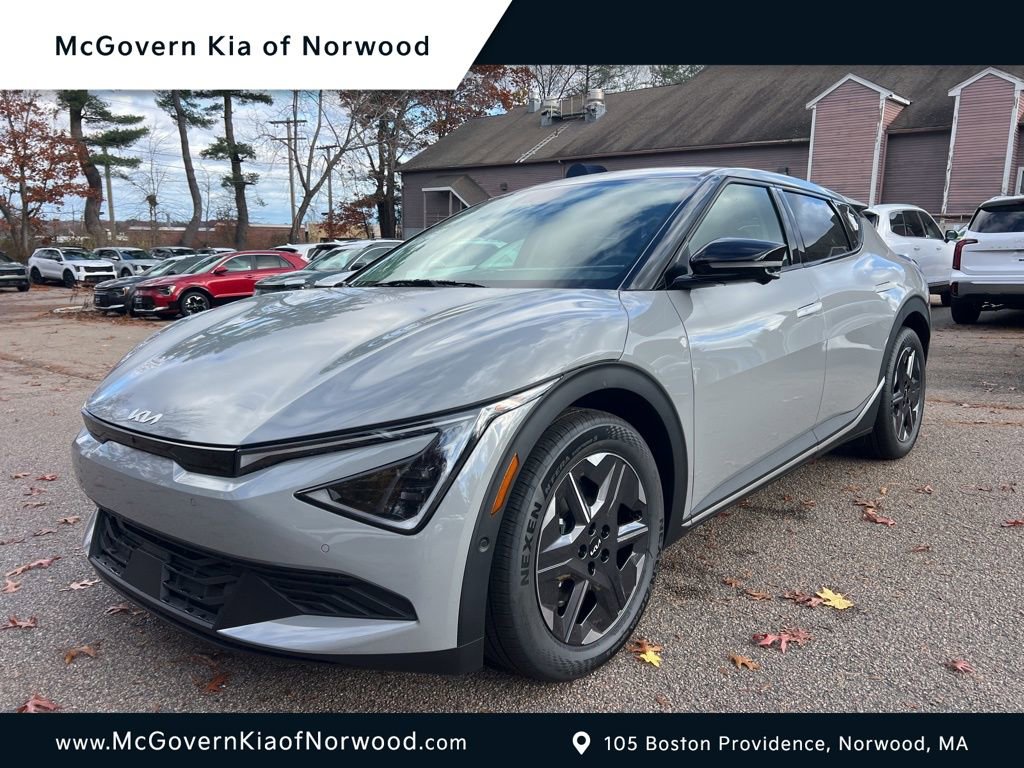 New 2025 Kia EV6 Light w/ Light LR Technology Package