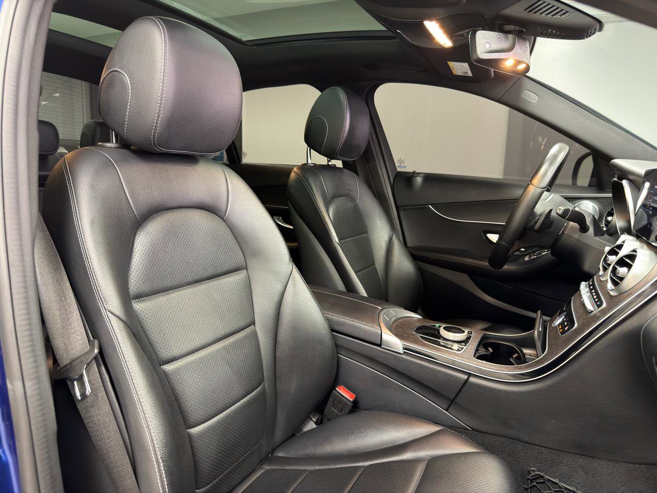 Used 2021 Mercedes-Benz C 300 4MATIC Sedan w/ Premium Package image 12