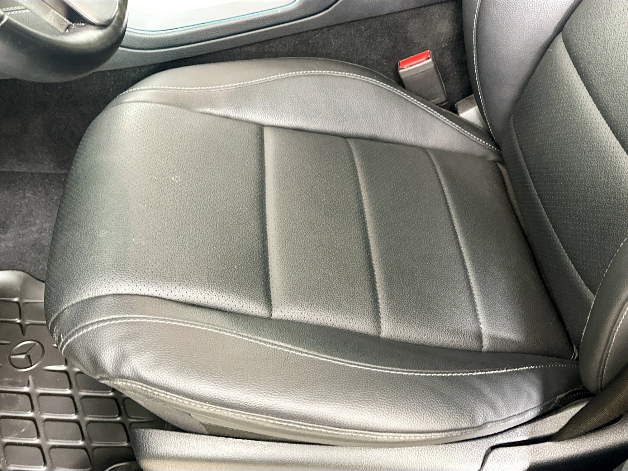 Used 2023 Mercedes-Benz GLS 450 4MATIC image 25