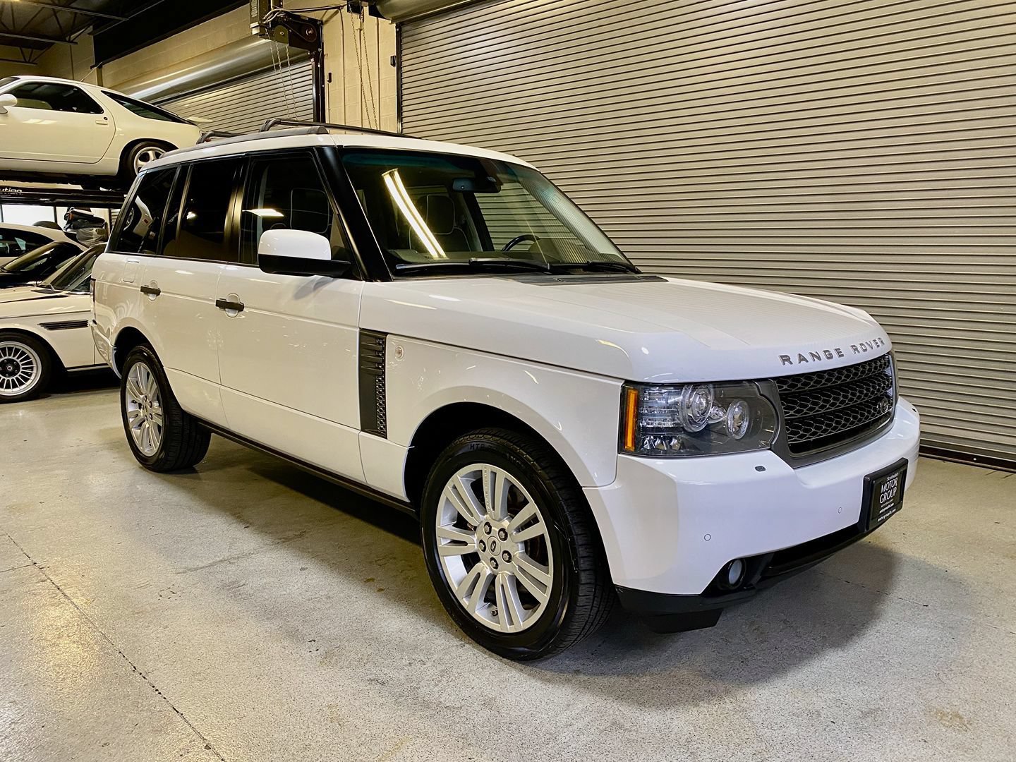 Used 2011 Land Rover Range Rover HSE LUX AWD/4WD image 5