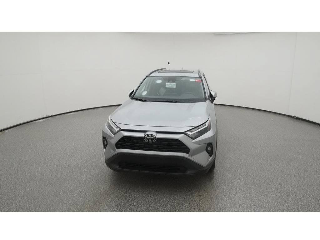 Used 2023 Toyota RAV4 XLE Premium FWD image 20