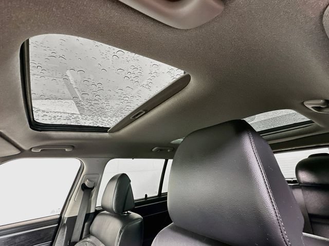 Certified 2024 Hyundai Santa Fe Limited AWD/4WD image 28