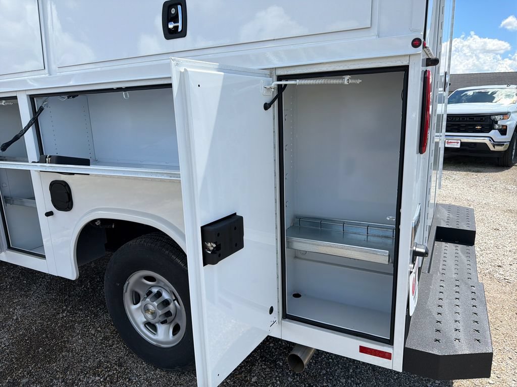 New 2025 Chevrolet Express 3500 w/ Power Convenience Package RWD image 16