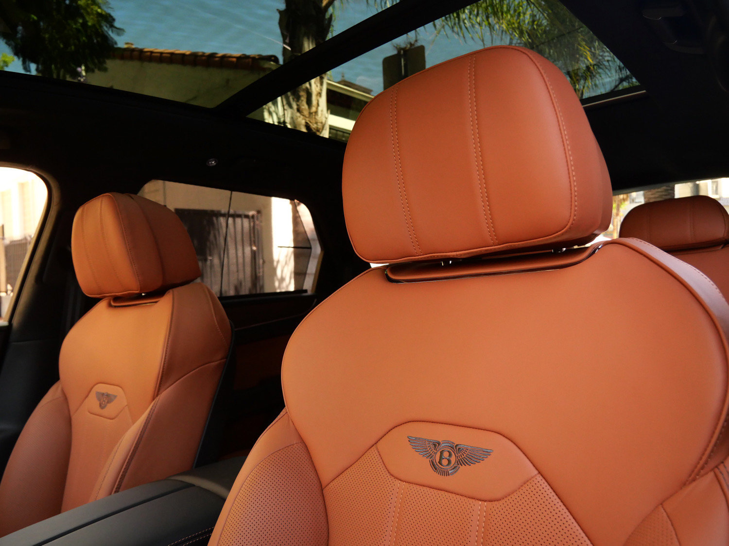 New 2026 Bentley Bentayga AWD/4WD image 17