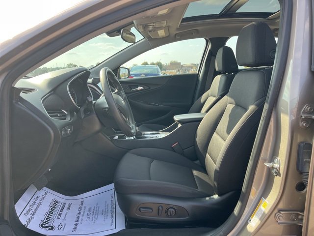 Used 2024 Chevrolet Malibu LT image 14