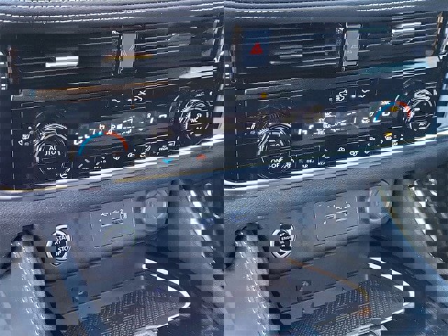 Certified 2023 Nissan Rogue Platinum w/ Platinum Premium Package image 18