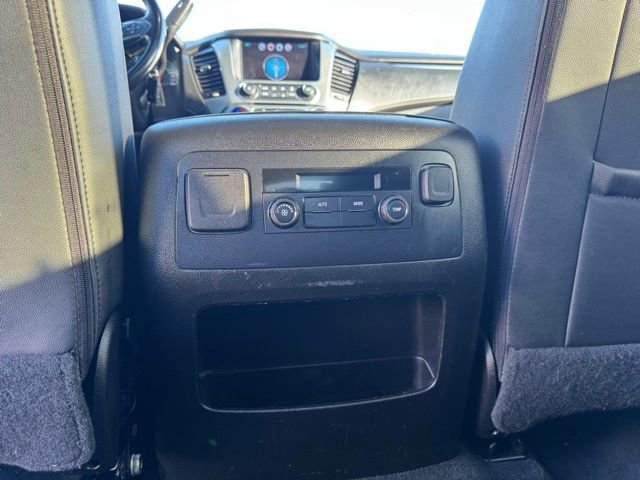 Used 2018 Chevrolet Tahoe LT w/ Off-Road Package AWD/4WD image 29