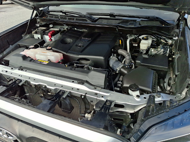 Certified 2022 Toyota Tundra SR5 AWD/4WD image 28