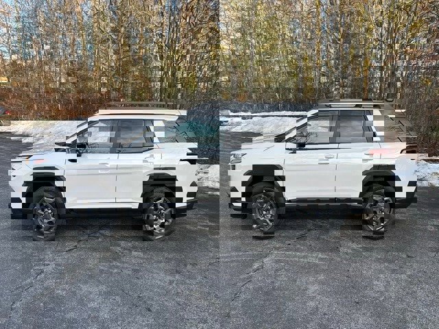 New 2026 Subaru Outback Premium image 7