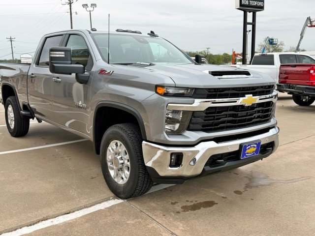 New 2026 Chevrolet Silverado 2500 LT image 7