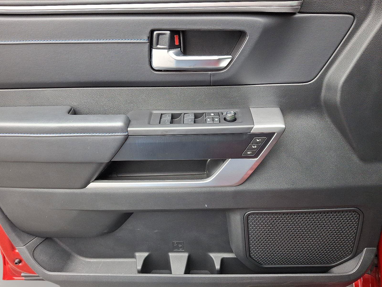 Used 2024 Toyota Sequoia Platinum image 13