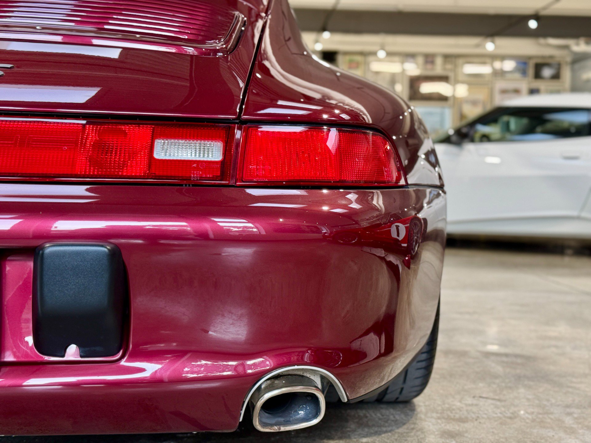 Used 1998 Porsche 911 Carrera S image 26