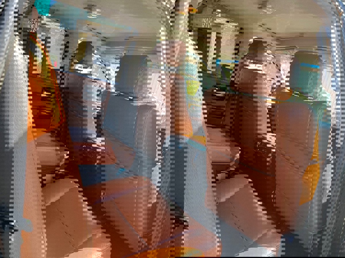 Used 2012 Toyota Sequoia Platinum image 35