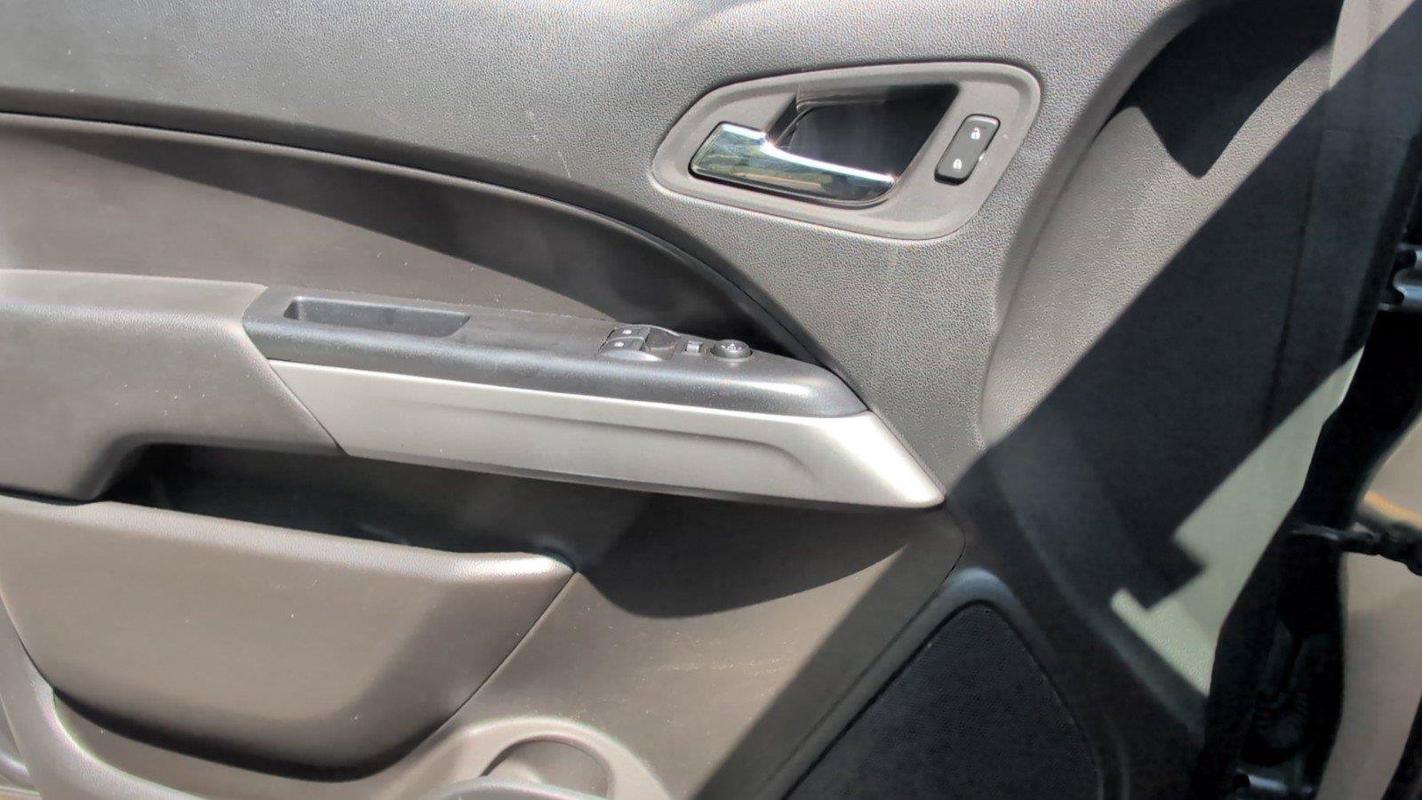 Used 2022 Chevrolet Colorado LT w/ Fleet Safety Package RWD image 18
