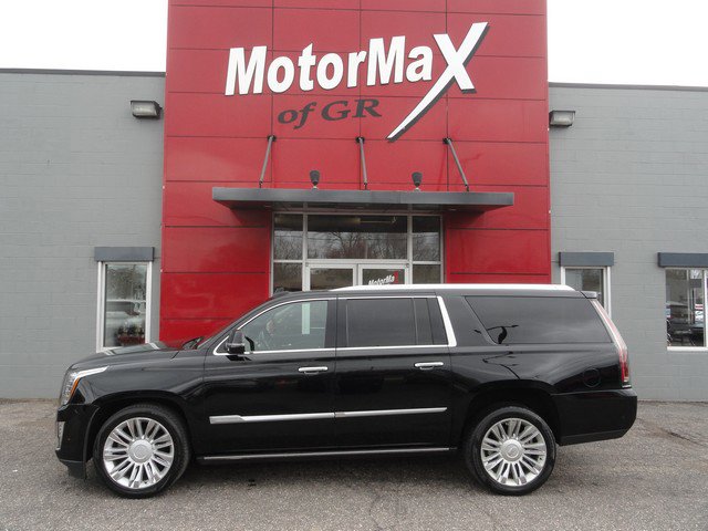 Used 2020 Cadillac Escalade ESV Platinum RWD image 5