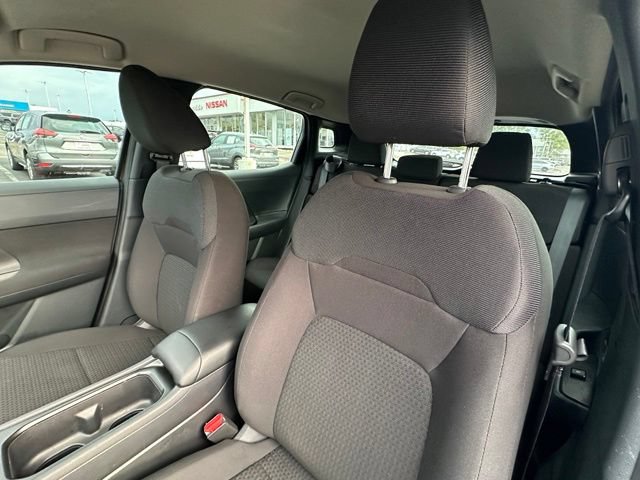 Used 2025 Nissan Kicks S AWD/4WD image 25