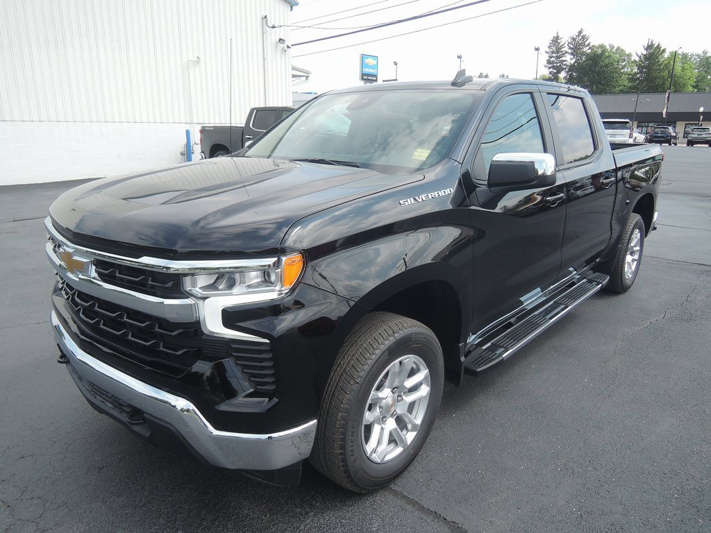 New 2026 Chevrolet Silverado 1500 LT w/ Protection Package image 3