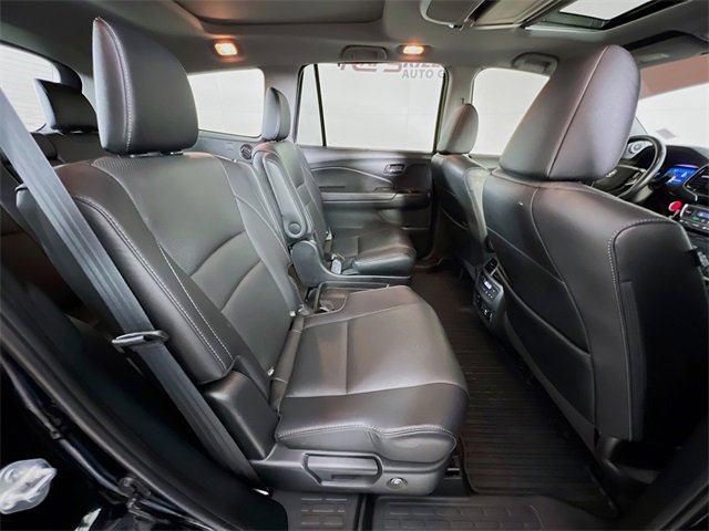 Used 2021 Honda Pilot Elite image 43
