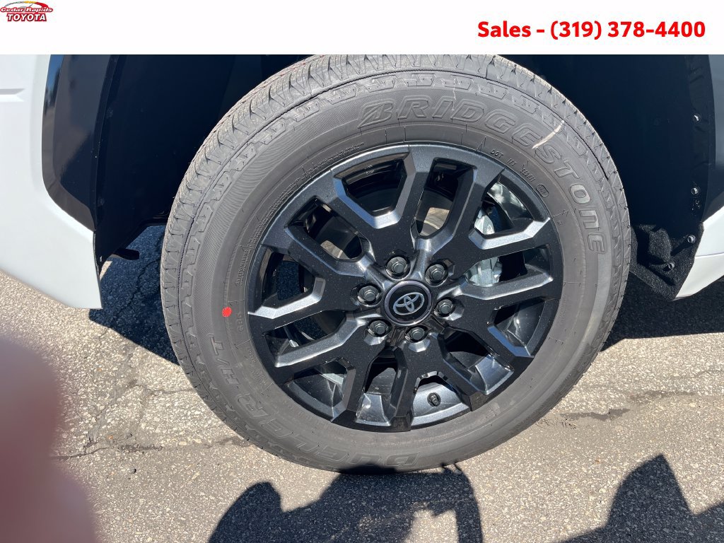 New 2026 Toyota Tundra Platinum AWD/4WD image 9