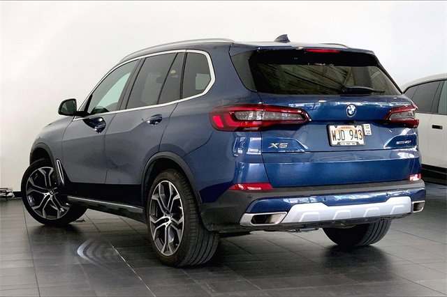 Used 2023 BMW X5 sDrive40i w/ Parking Assistance Package image 11