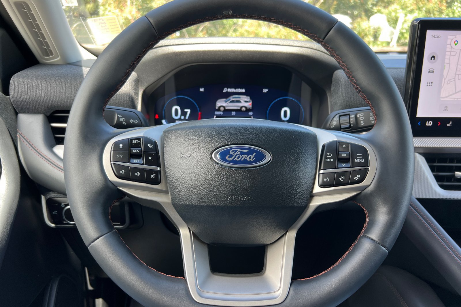 Used 2026 Ford Explorer Active RWD image 25