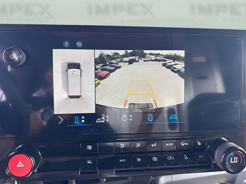 Used 2024 Chevrolet Brightdrop 400 w/ Commercial Equipment Package AWD/4WD image 19