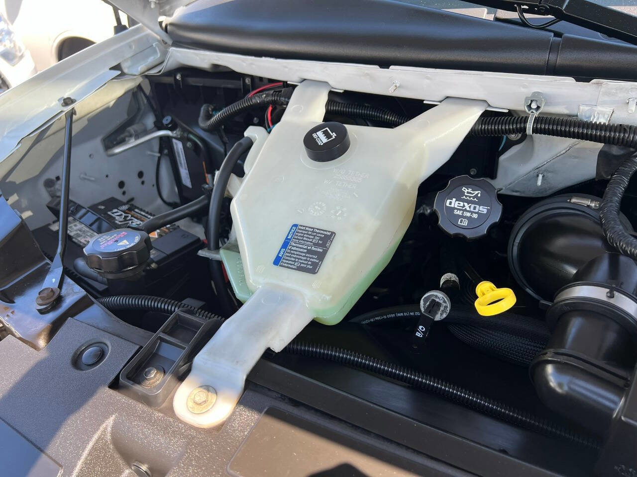 Used 2018 Chevrolet Express 3500 3500 3dr Cargo Van w/ Driver Convenience Package image 23