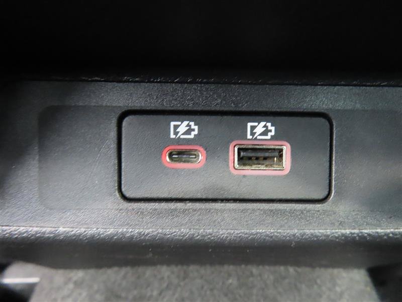 Used 2025 Nissan Altima 2.5 SV FWD image 26
