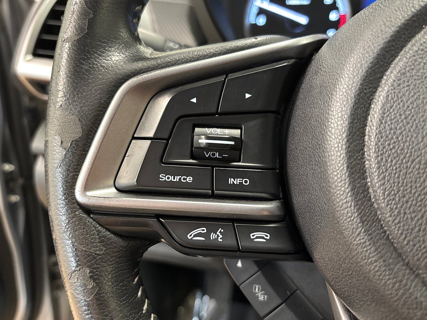 Used 2019 Subaru Forester Limited AWD/4WD image 32