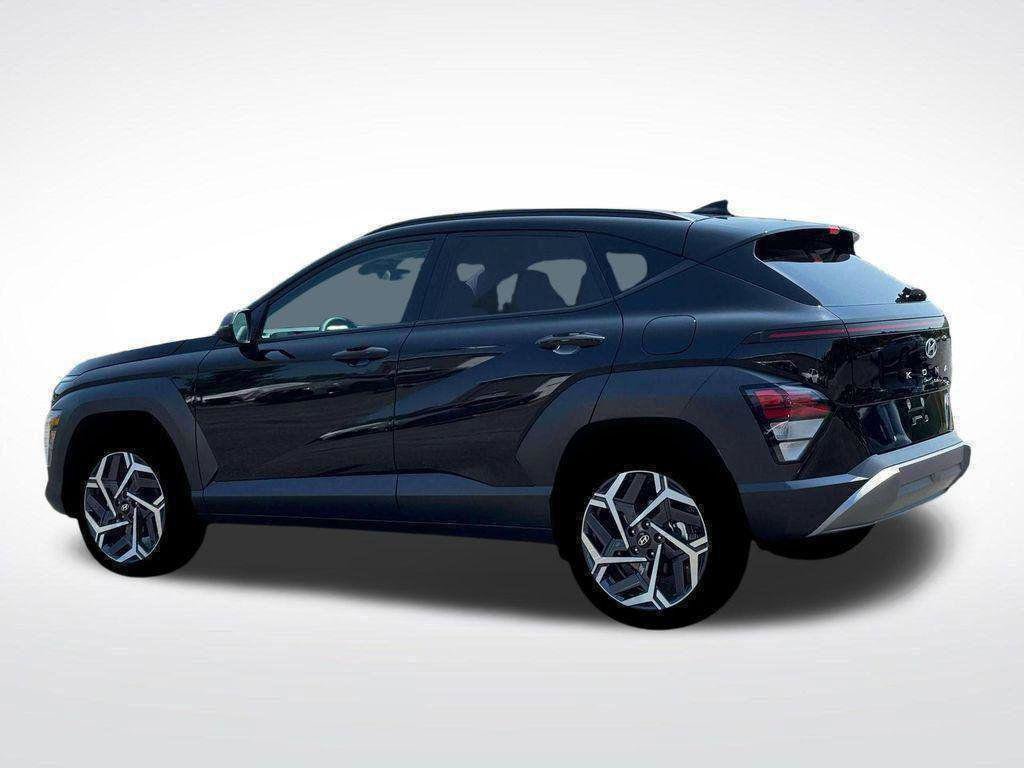 New 2026 Hyundai Kona SEL Premium FWD image 4