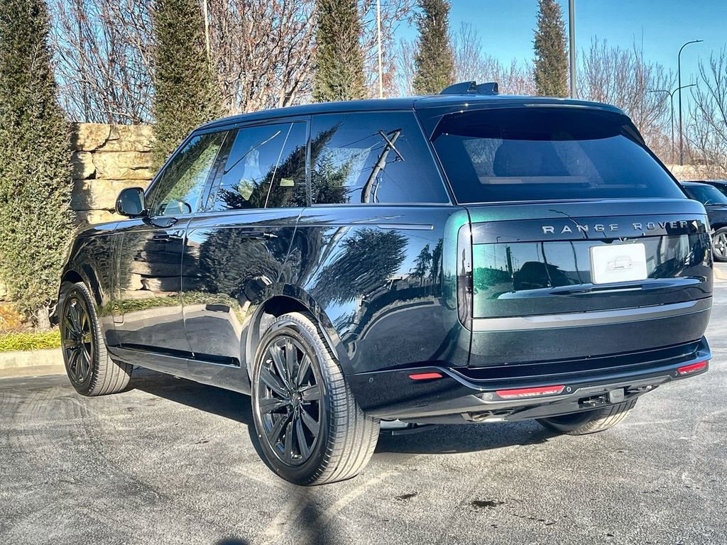 Used 2026 Land Rover Range Rover SE AWD/4WD image 3
