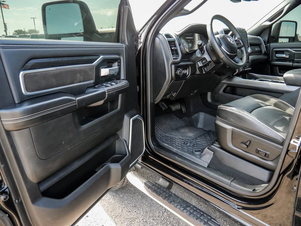 Used 2024 RAM 2500 Laramie w/ Sport Appearance Package AWD/4WD image 38