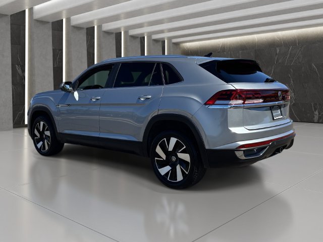 Used 2026 Volkswagen Atlas Cross Sport SE AWD/4WD image 4