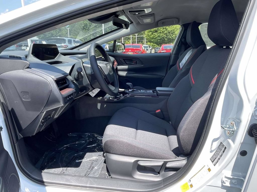 New 2026 Toyota Prius Plug-In Hybrid FWD image 21