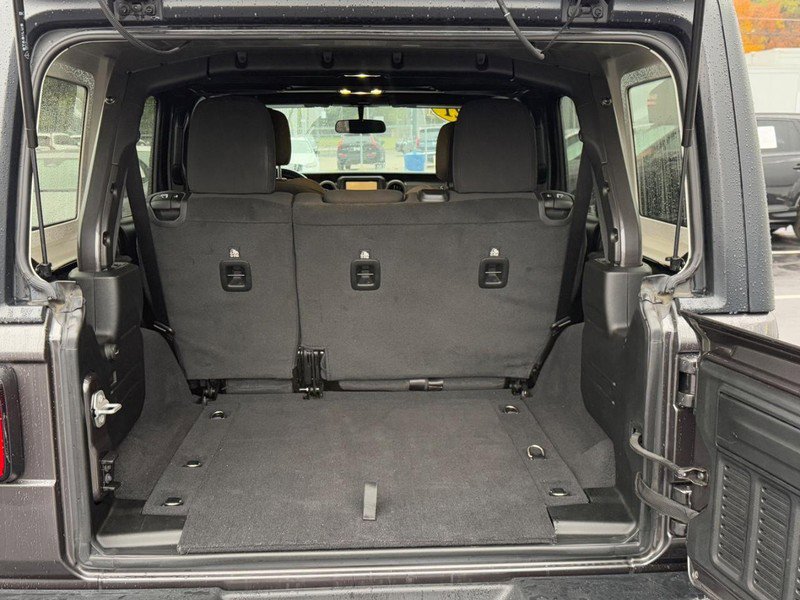 Used 2021 Jeep Wrangler Unlimited Sport image 5