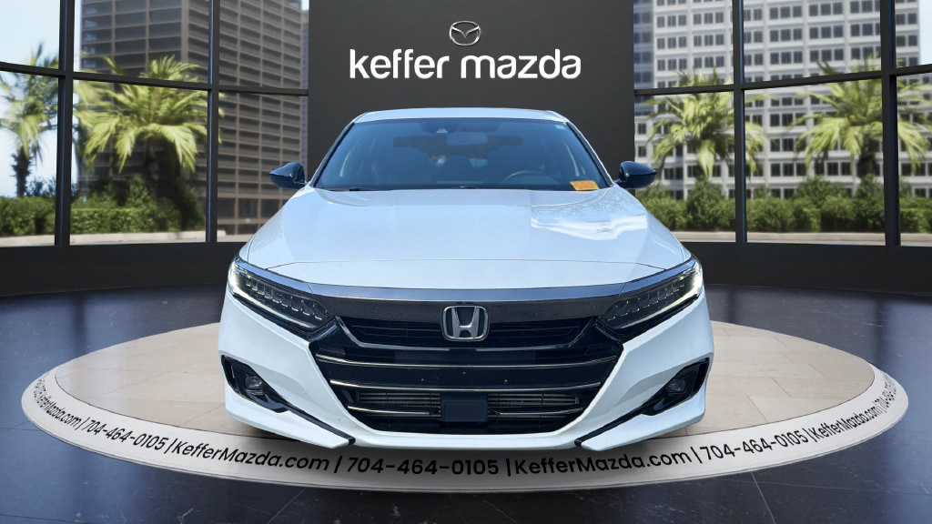 Used 2022 Honda Accord Sport image 2