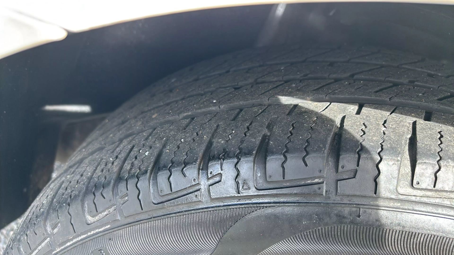 Used 2007 Chevrolet Impala LT image 12