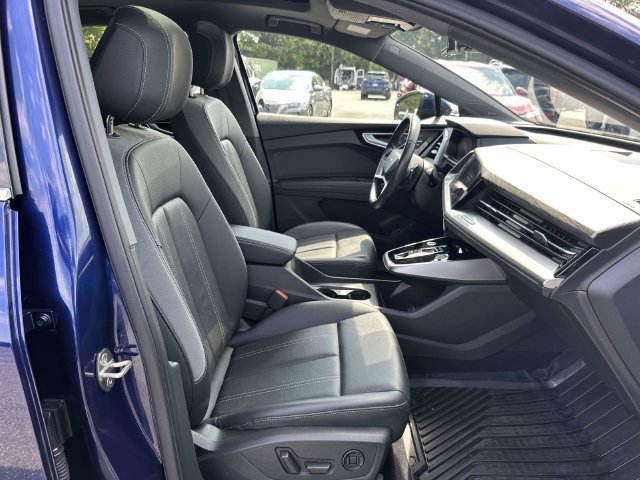 Used 2023 Audi Q4 e-tron Premium Plus w/ Premium Plus AWD/4WD image 12
