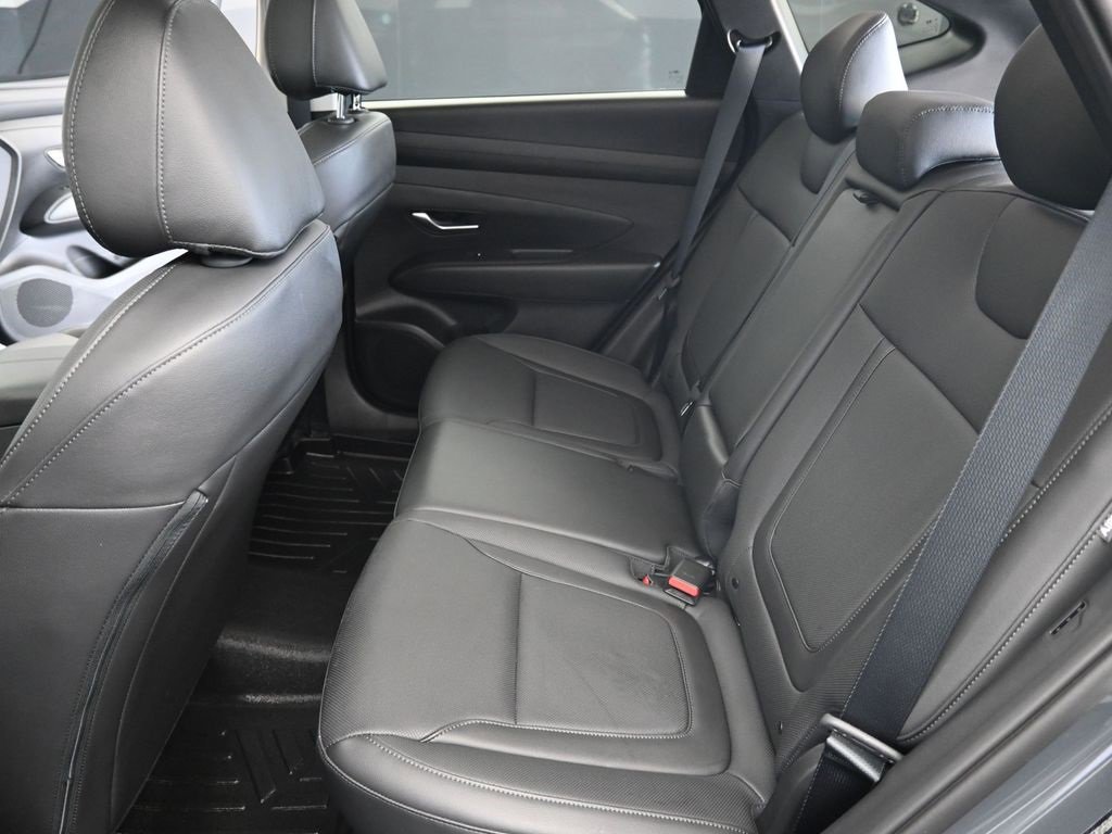 Used 2025 Hyundai Tucson SEL image 18