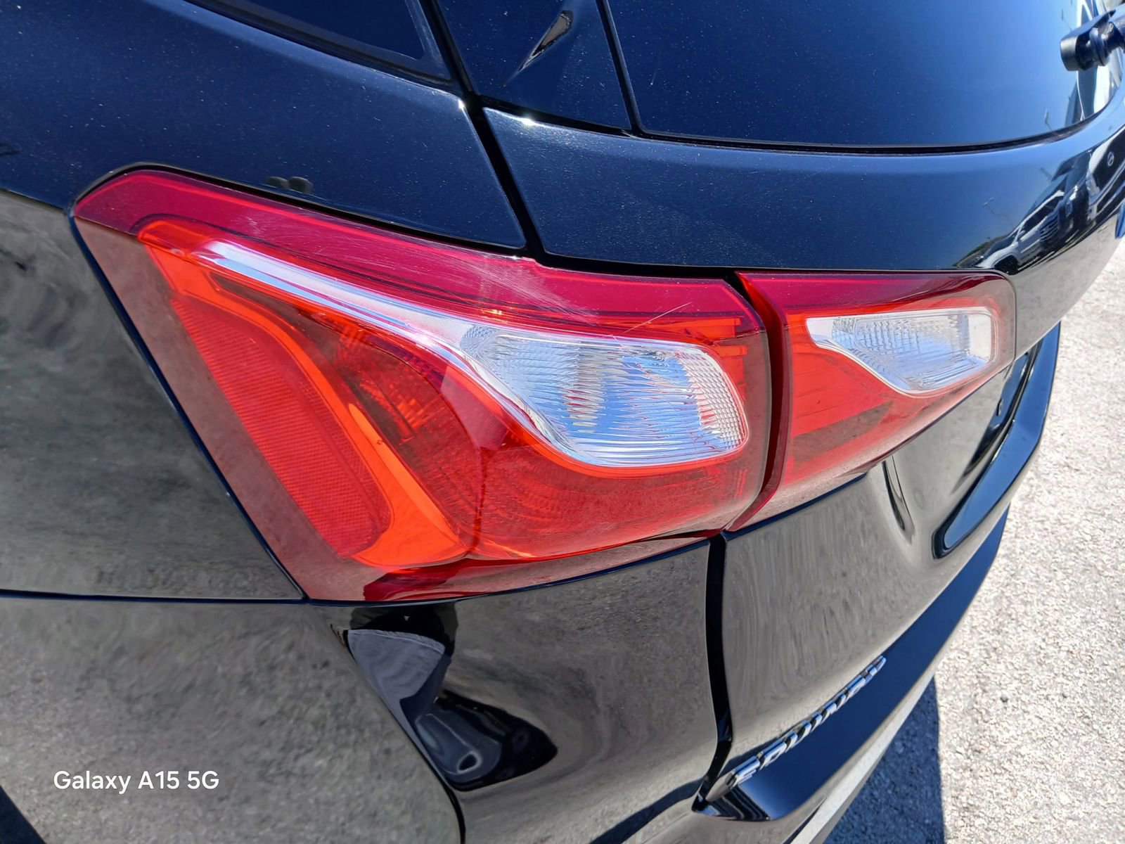 Used 2021 Chevrolet Equinox LT image 14