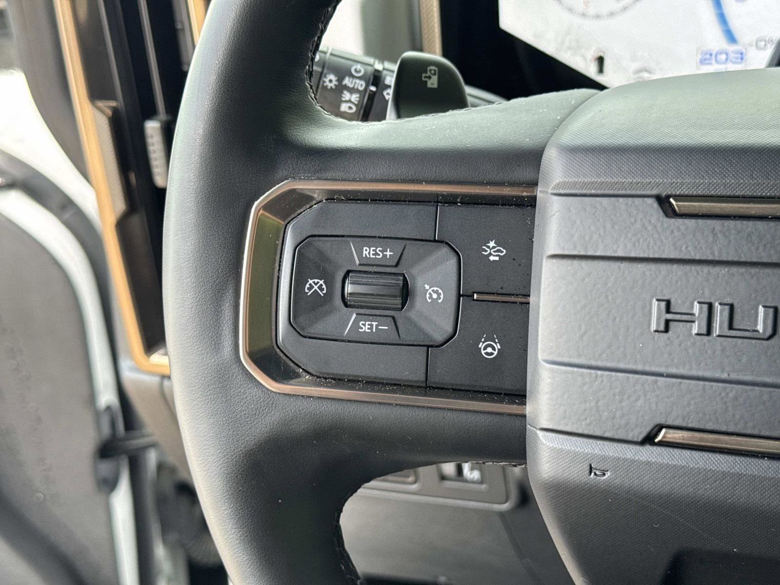 Used 2025 GMC Hummer EV 3X AWD/4WD image 33