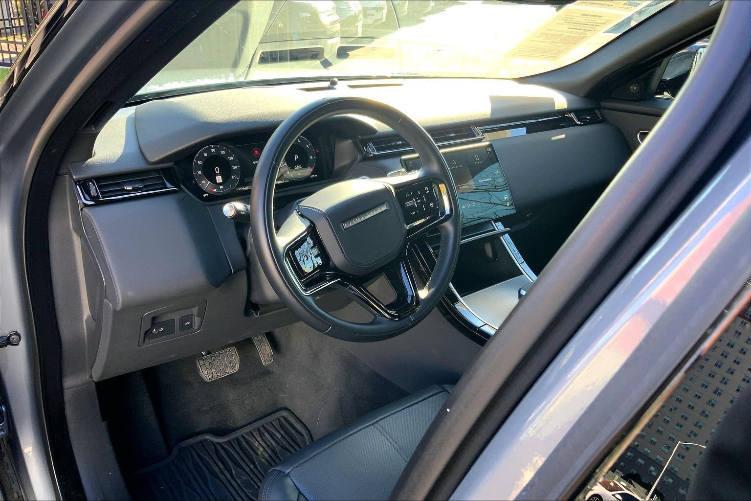 Certified 2026 Land Rover Range Rover Velar S AWD/4WD image 17
