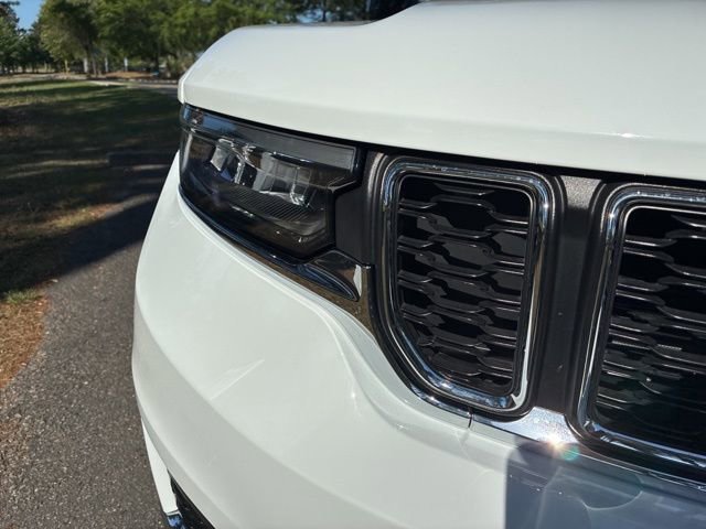 Used 2023 Jeep Grand Cherokee L Laredo w/ Luxury Tech Group I RWD image 9