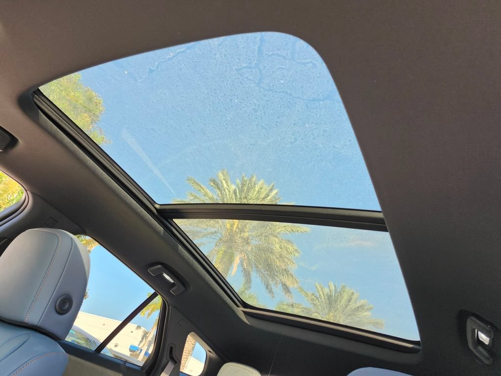 New 2025 Honda Prologue Touring image 17