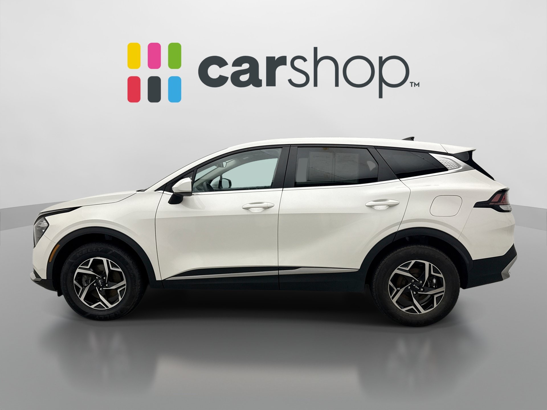 Used 2023 Kia Sportage LX AWD/4WD image 2