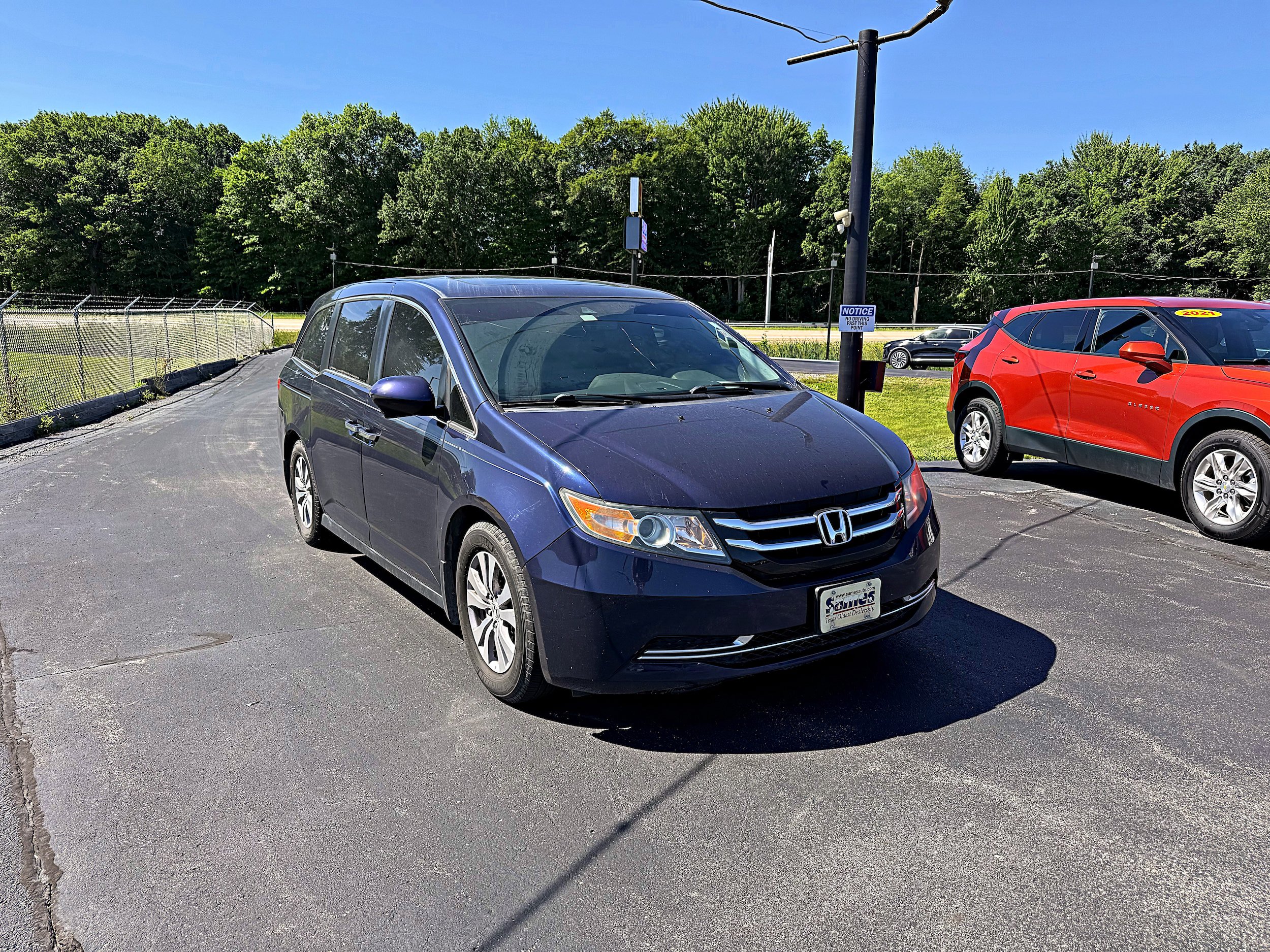 Used 2017 Honda Odyssey EX-L image 3