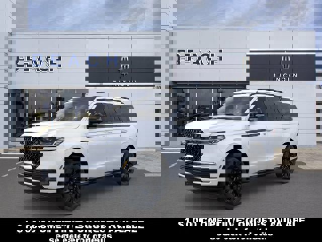 New 2025 Lincoln Navigator Reserve w/ Jet Appearance Package AWD/4WD image 2