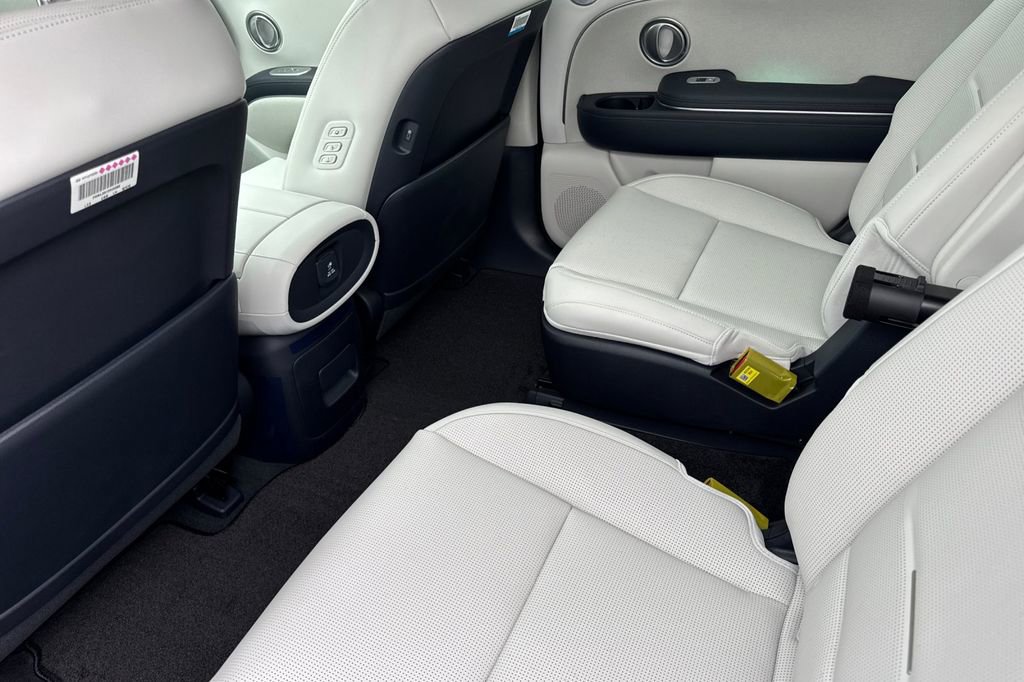 New 2026 Hyundai Palisade Calligraphy image 9